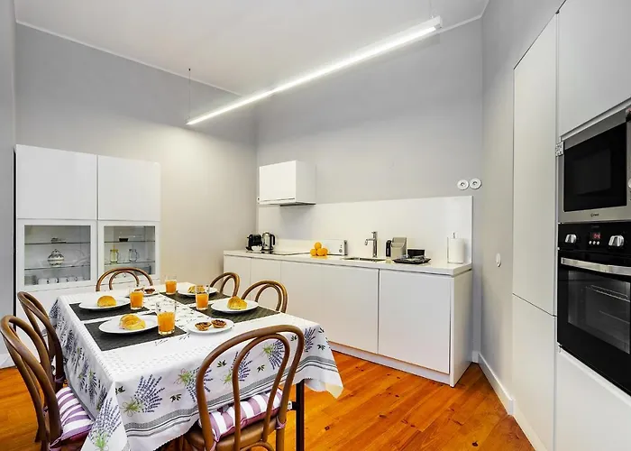 Whome Prime Living Great For D Nomads & R Workers Lisbon